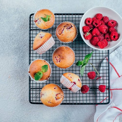 raspberry-muffins